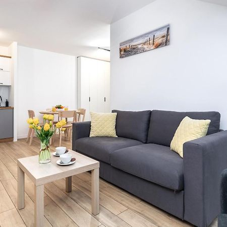 Apartamenty Morskie Oko By Noclegi Renters Miedzyzdroje Ngoại thất bức ảnh