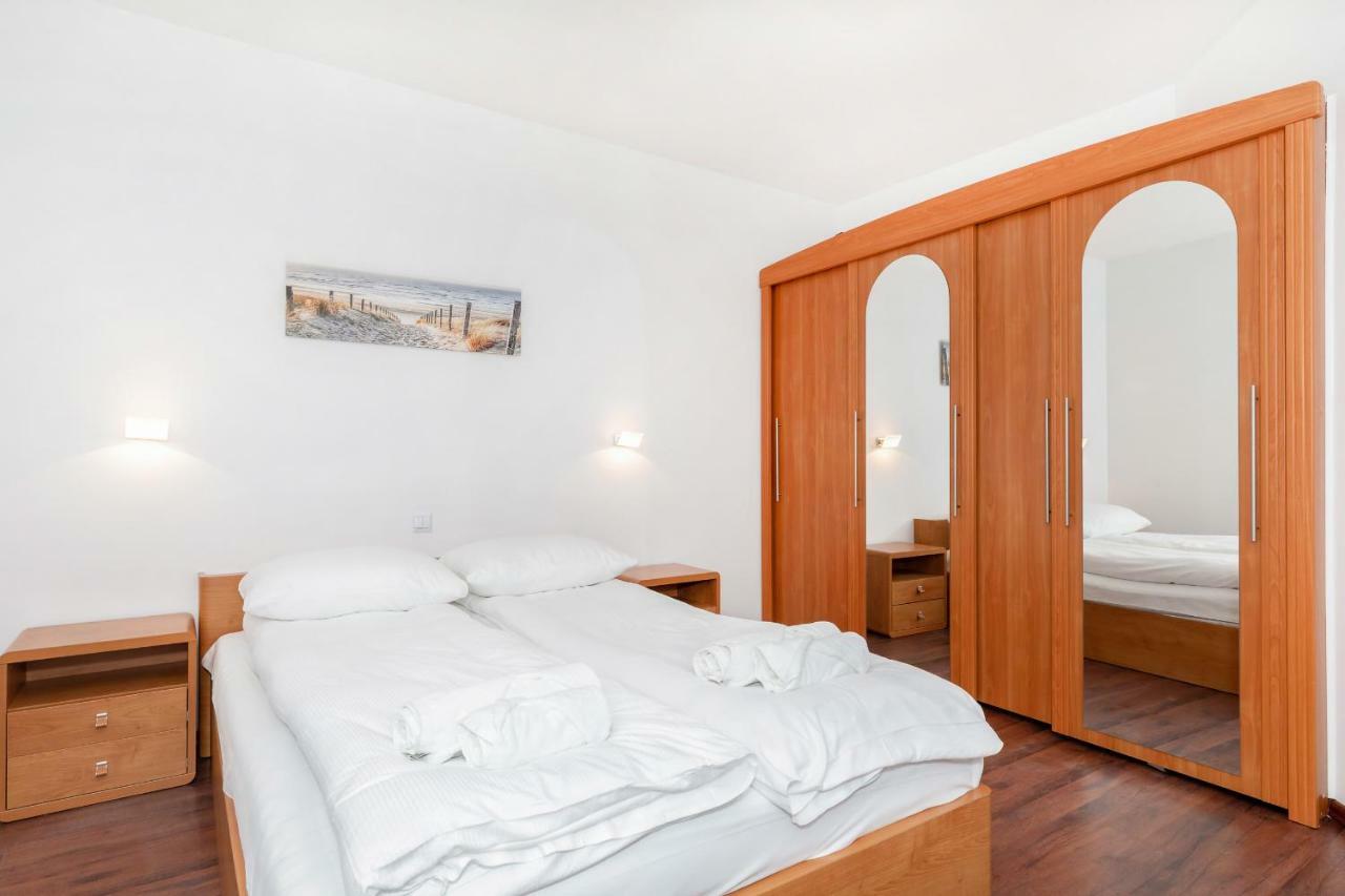 Apartamenty Morskie Oko By Noclegi Renters Miedzyzdroje Ngoại thất bức ảnh