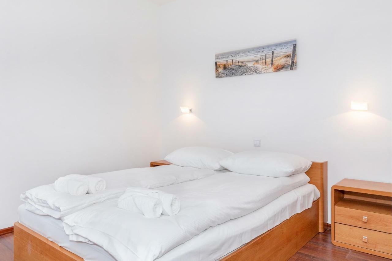Apartamenty Morskie Oko By Noclegi Renters Miedzyzdroje Ngoại thất bức ảnh